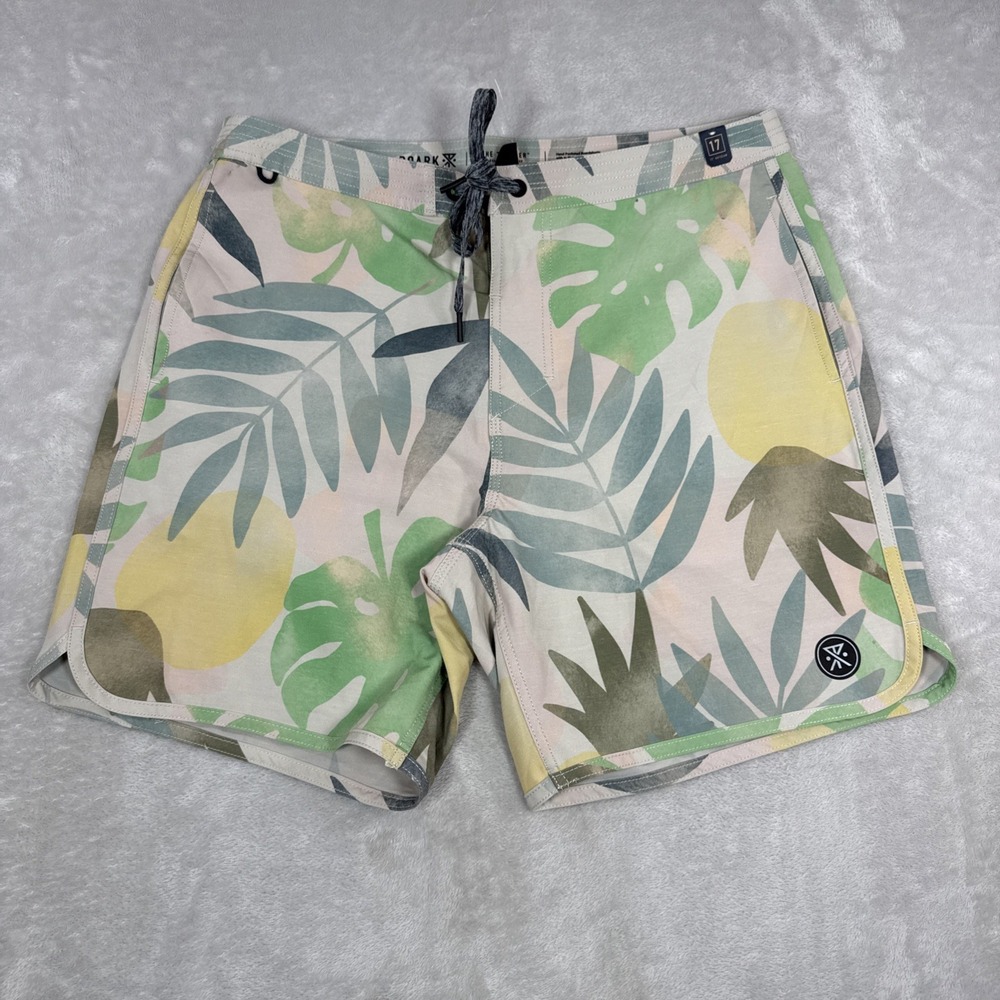 ROARK Chiller De Palmas Board Shorts 31 Hemp Blend Floral Print Swim